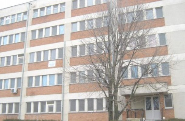 Spitalul Hârşova, executat silit de fostul director